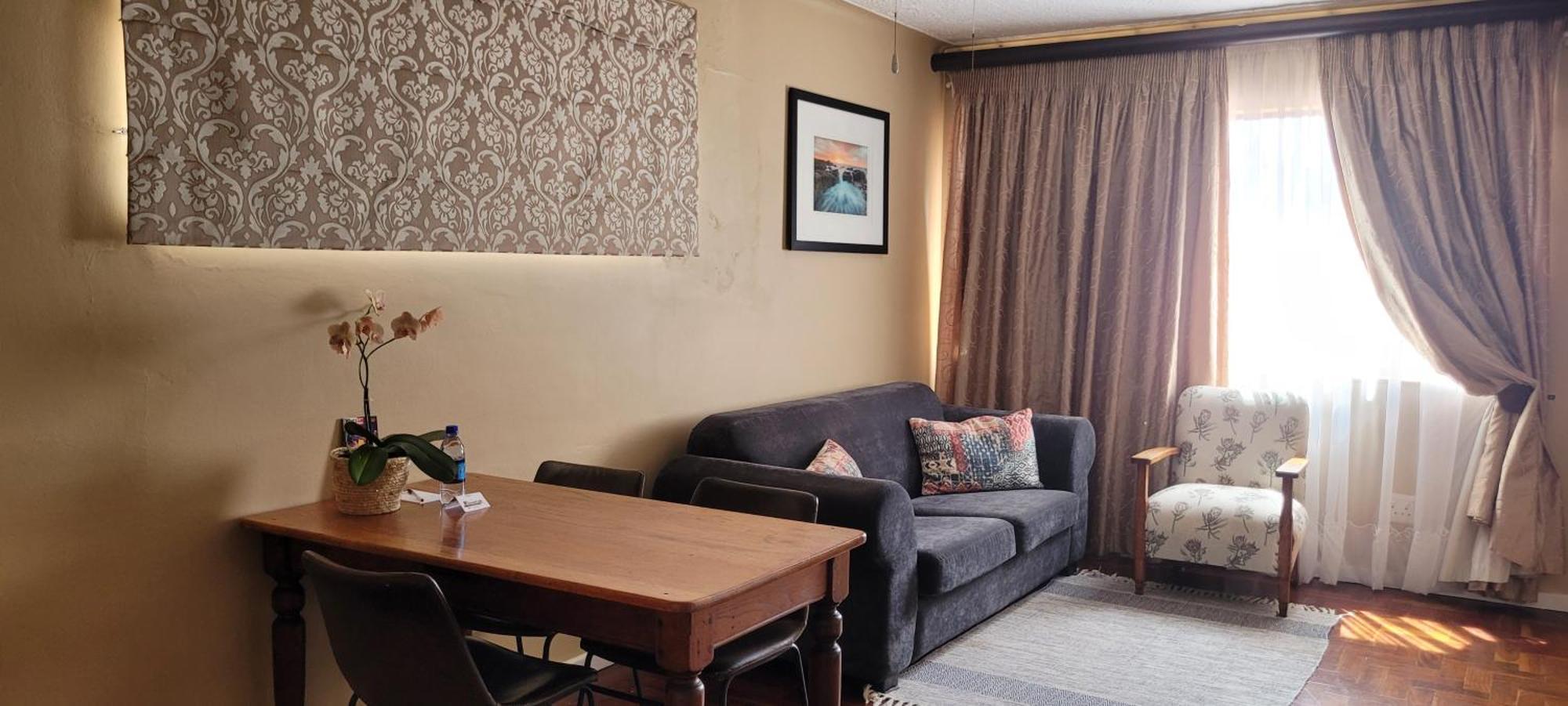 Harewood Lodge East London Bagian luar foto