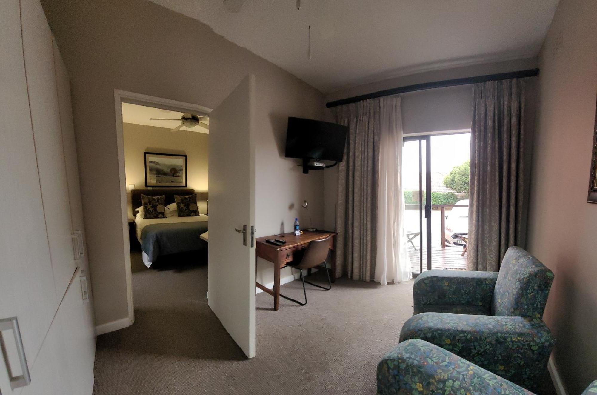 Harewood Lodge East London Bagian luar foto